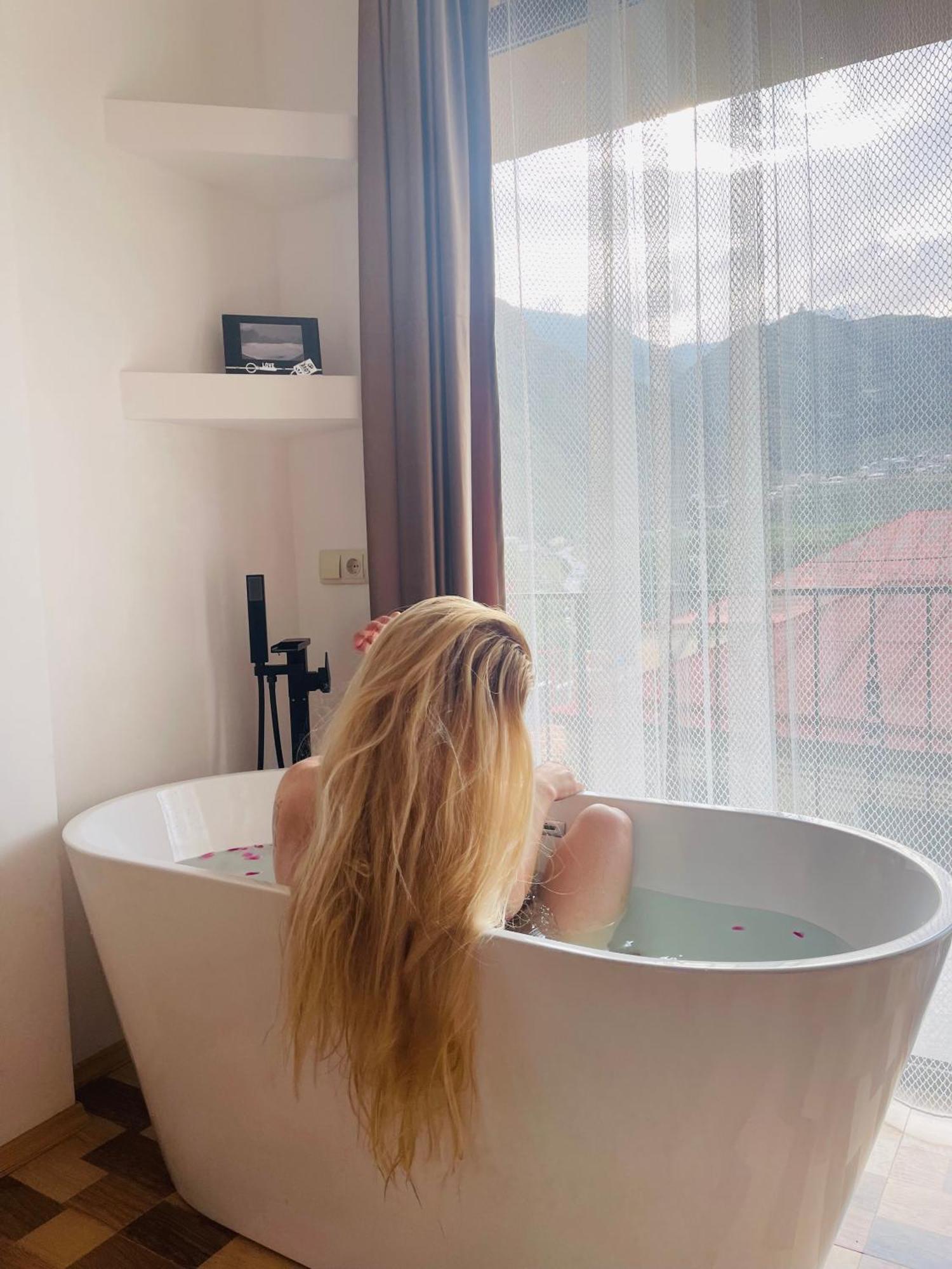 Sunny Guesthouse 카즈베기 외부 사진