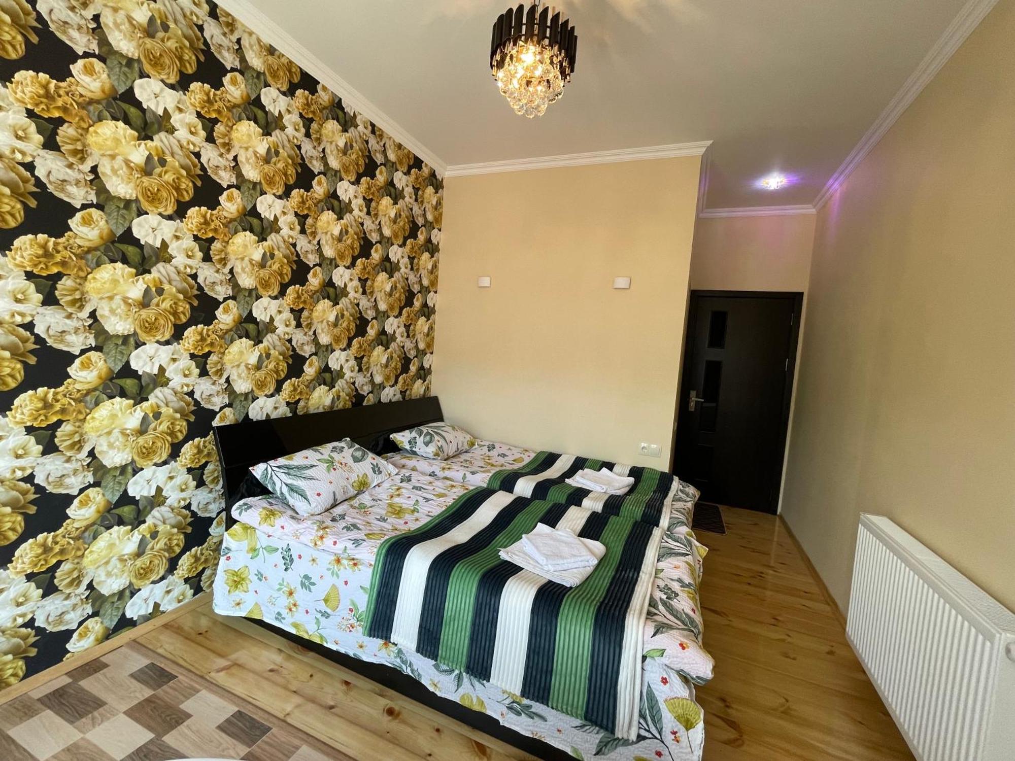 Sunny Guesthouse 카즈베기 외부 사진