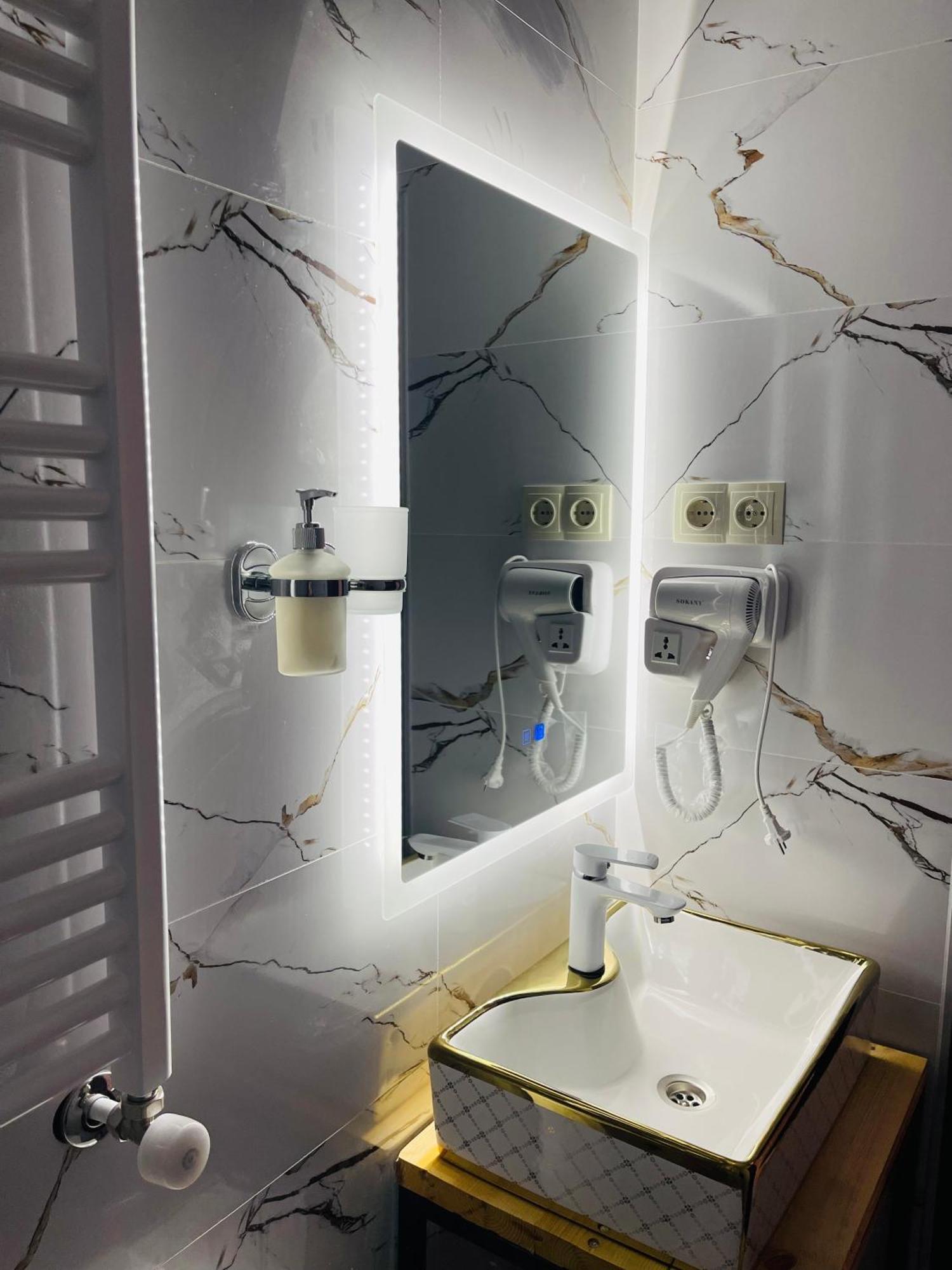 Sunny Guesthouse 카즈베기 외부 사진