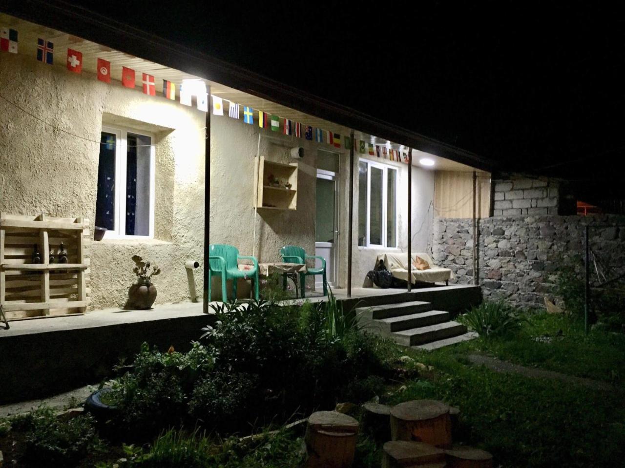 Sunny Guesthouse 카즈베기 외부 사진